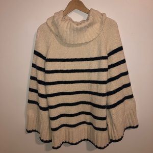 Turtle neck oversized sweater